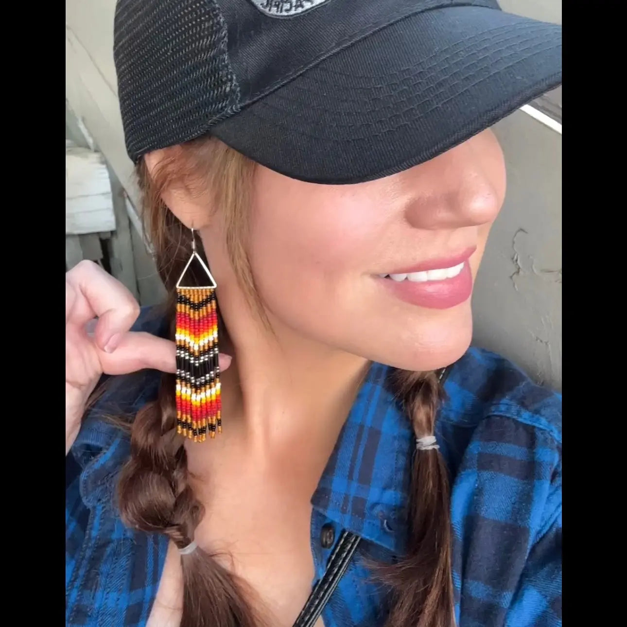 Dutton Earrrings Samantha