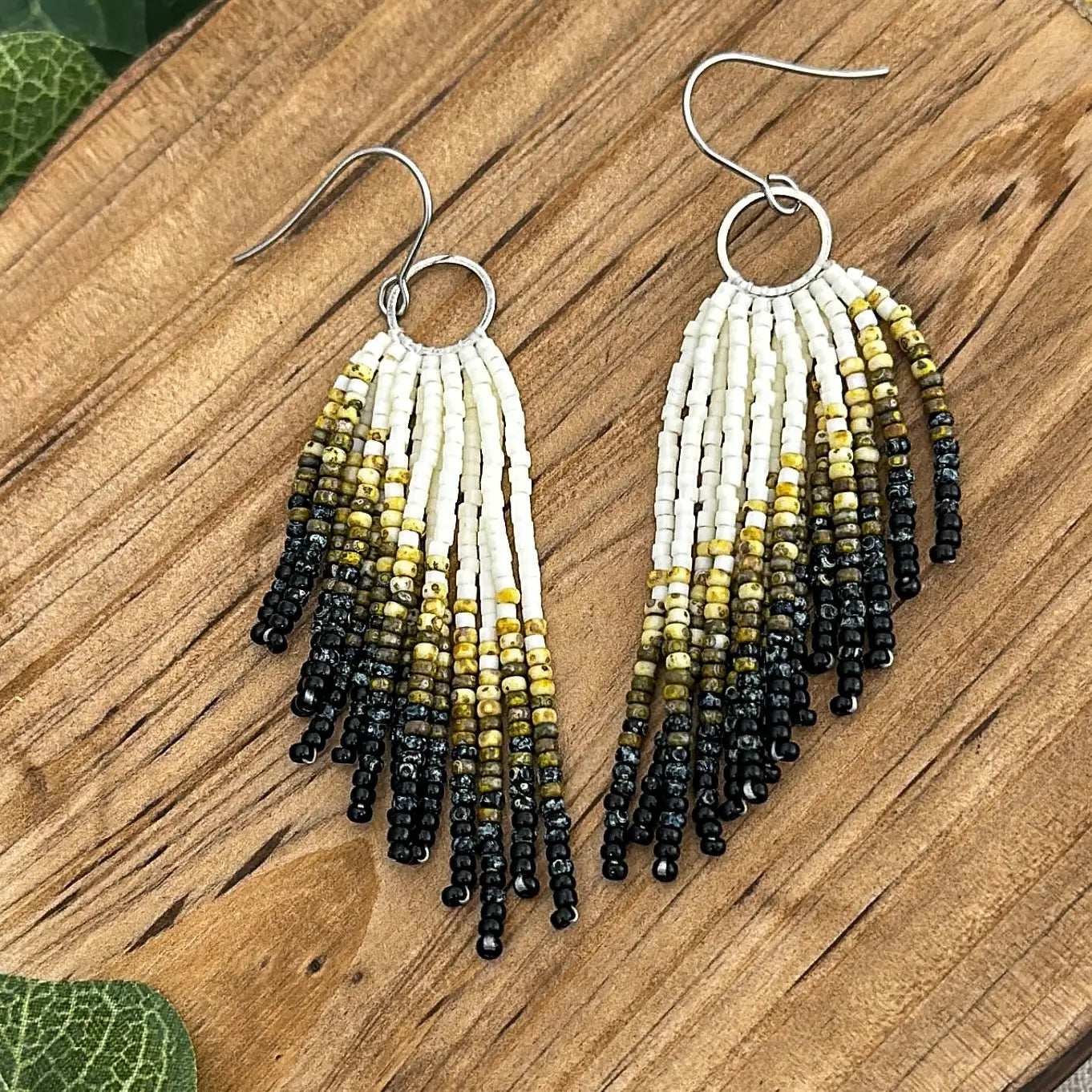 Cassidy beaded earring - Southwestern Charm
