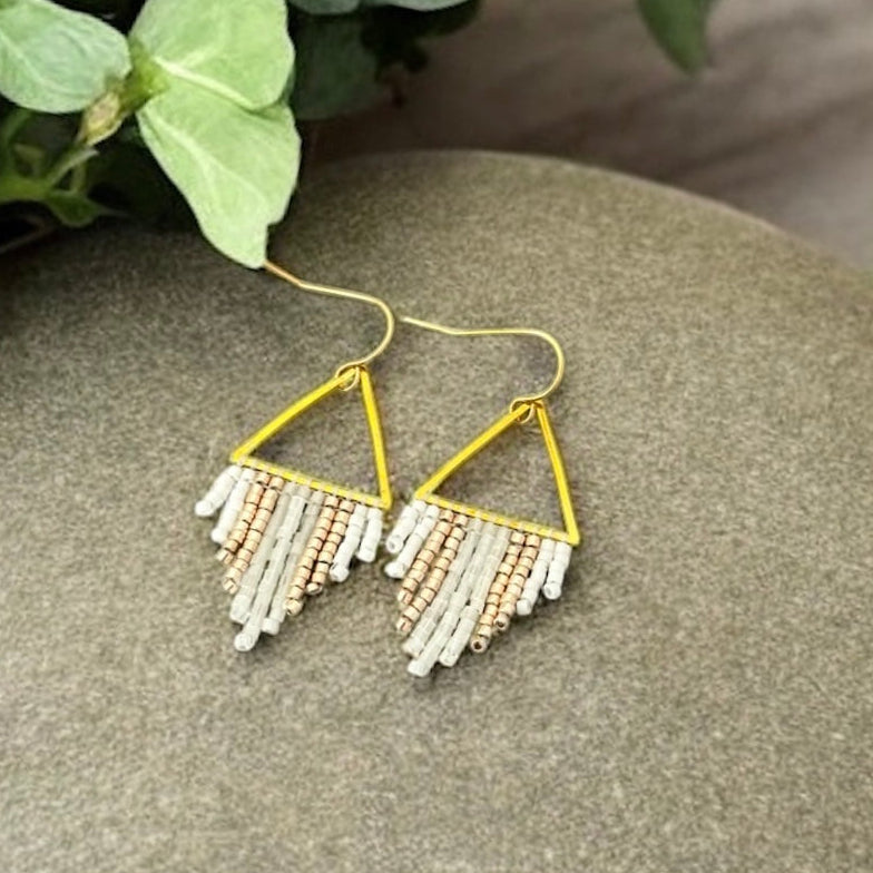 Mini geometric earrings