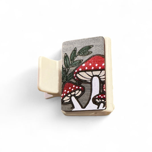 Tri Mushroom small hair claw clip